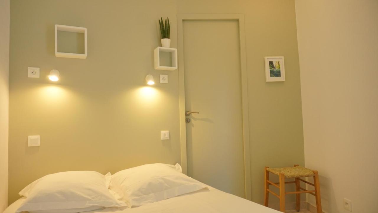Maison Jardin Wifi - Climatisation - 100 M Plage Sauvage - 20 Min Perpignan ตูเรย์ลส์ ภายนอก รูปภาพ